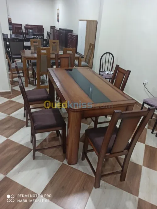 Table 150x80 cm avec 6 chaises Hêtre