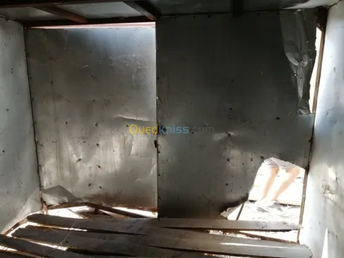 Vend box en tolle (abri) 