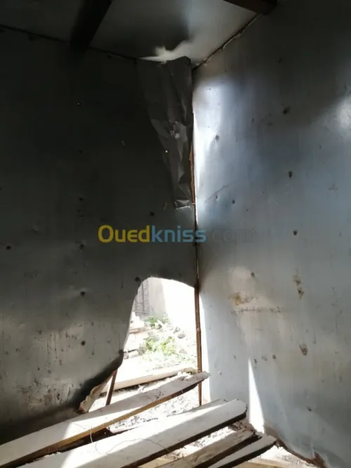 Vend box en tolle (abri) 