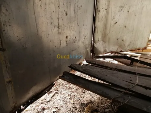 Vend box en tolle (abri) 