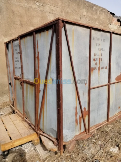 Vend box en tolle (abri) 