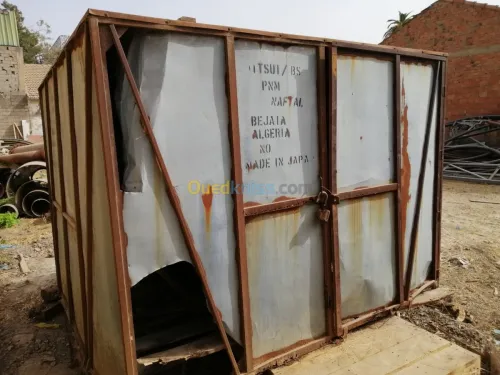 Vend box en tolle (abri) 