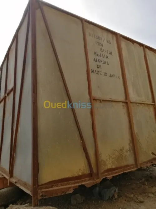 Vend box en tolle (abri) 