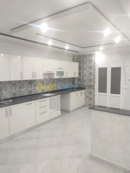 Vente Appartement F3 Alger Bordj el bahri