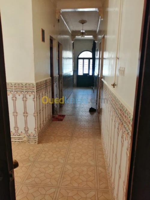Vente Villa Tiaret Mahdia