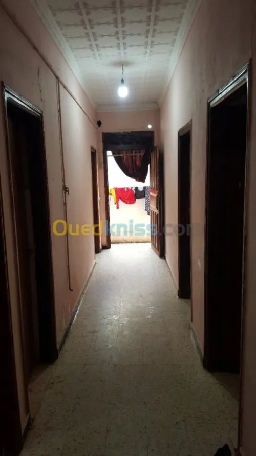 Vente Carcasse Blida Beni tamou