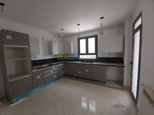Vente Appartement F4 Oran Bir el djir