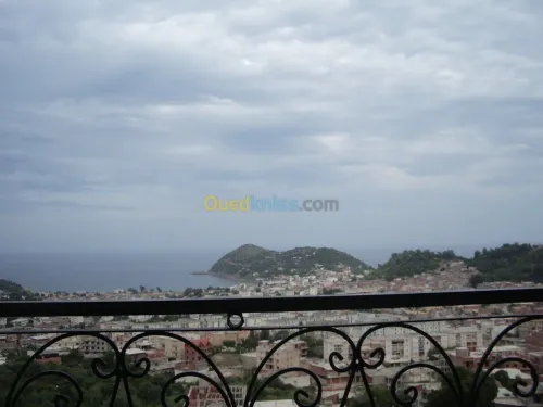 Location vacances Appartement F3 Skikda Collo