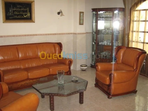 Location vacances Appartement F3 Alger Hydra
