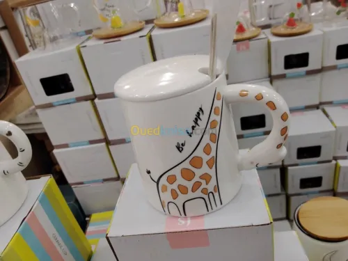 Des mugs en céramique