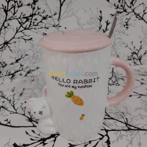 Des mugs en céramique
