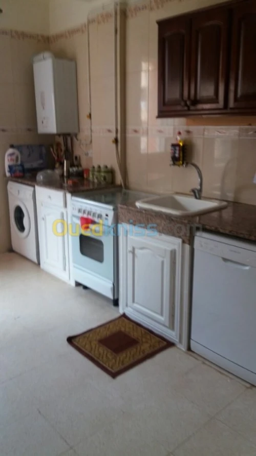 Location vacances Appartement F4 Tipaza Tipaza