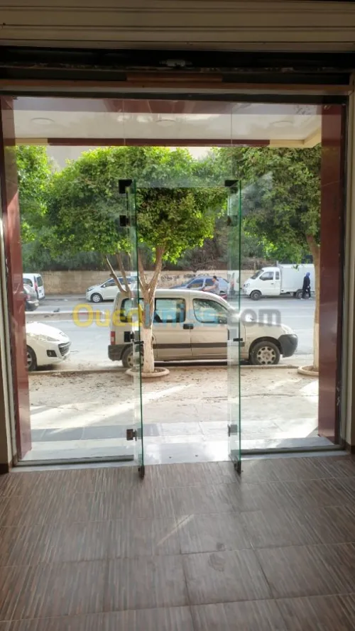Vente vitrine en verre 