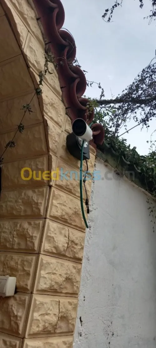 Installation camera de surveillance 