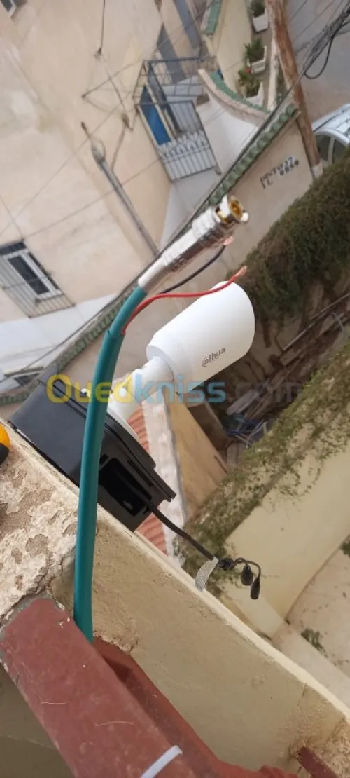 Installation camera de surveillance 