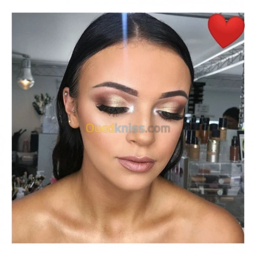 Maquilleuse professionnelle diplômée .