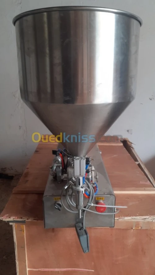 Machine doseuse   +  fardeleuse