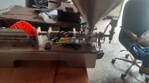 Machine doseuse   +  fardeleuse