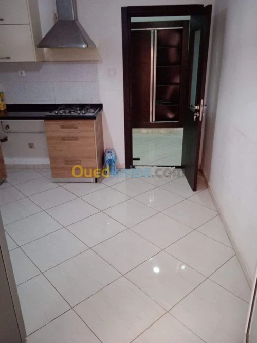 Location Appartement F3 Oran Bir el djir