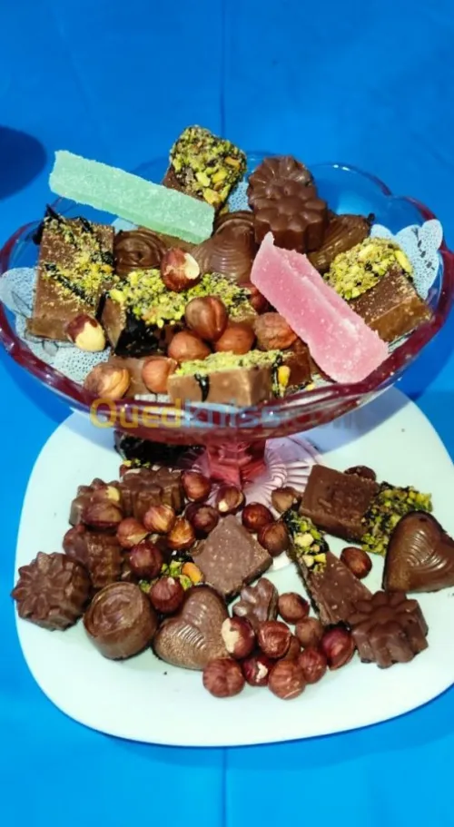Tranches de Délices/قطع البنّة