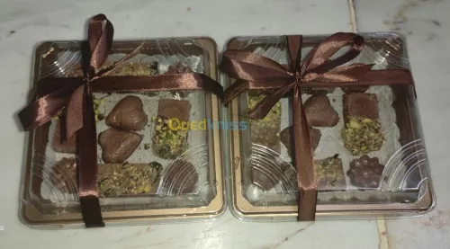 Tranches de Délices/قطع البنّة