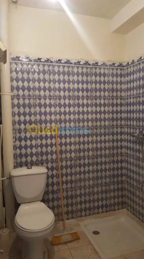 Location Appartement F3 Bejaia Souk el thenine