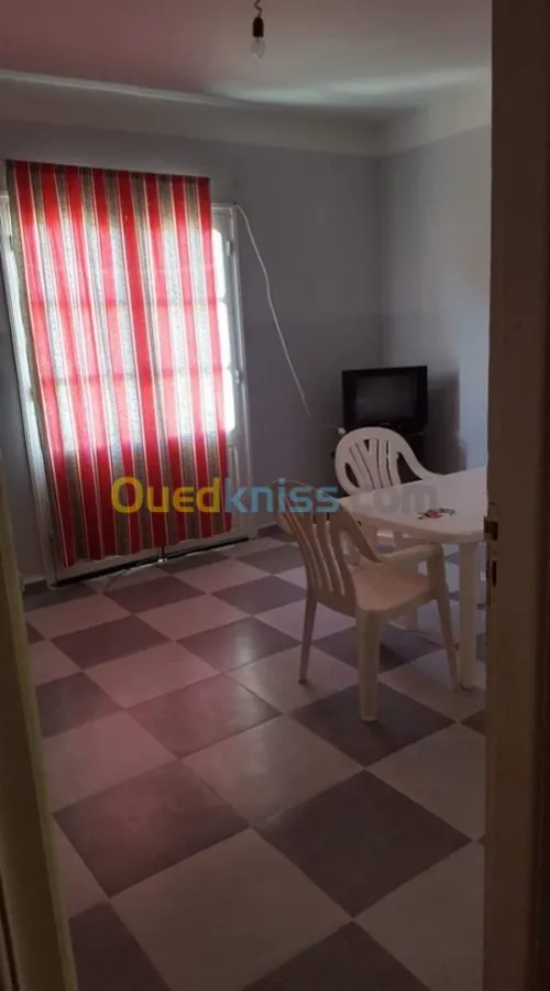 Location Appartement F3 Bejaia Souk el thenine