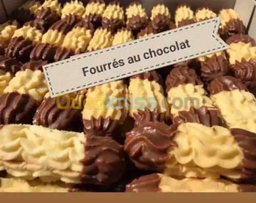 Gâteaux et appéritifs sur commande