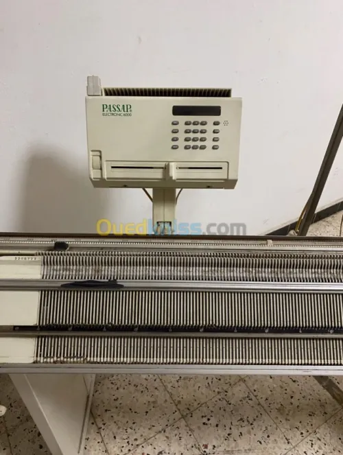 Machine A Coudre Et Broderi