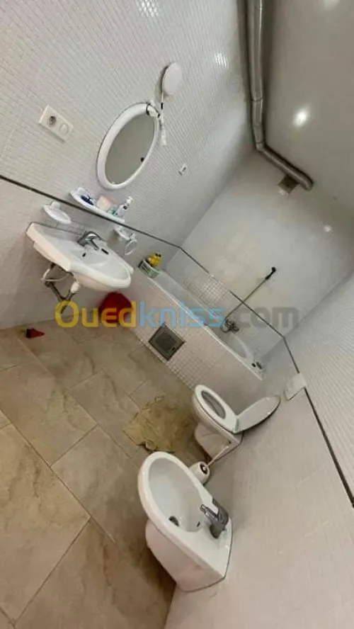 Location Appartement F3 Oran Ain el turck