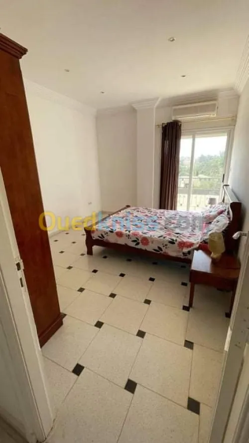 Location Appartement F3 Oran Ain el turck