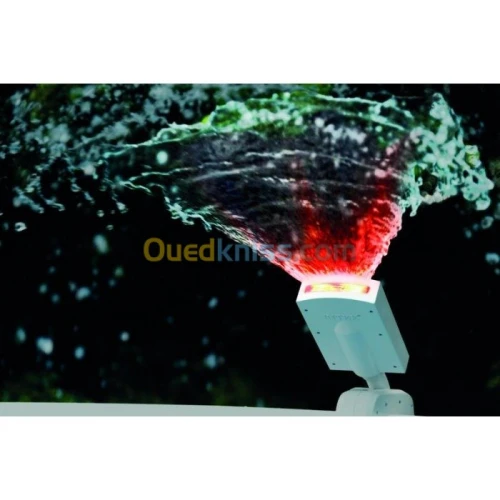 Fontaine de piscine à LED multicolore 