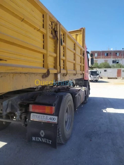 Renault Premium 400