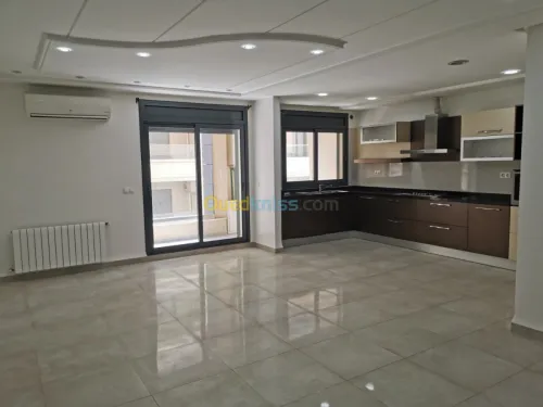 Location Appartement F4 Alger Said hamdine
