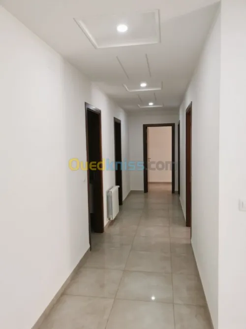 Location Appartement F4 Alger Said hamdine