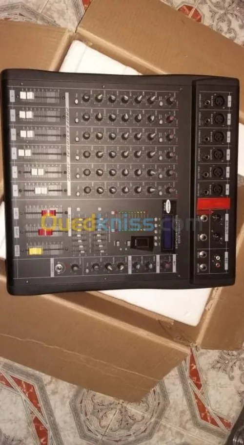 Diynacord 600/ baffe madison watts 800