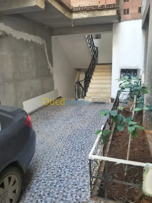 Location vacances Niveau De Villa F2 Alger Birkhadem