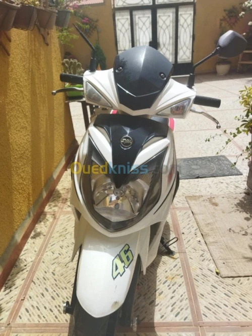 SYM  symphony Sr 150 cc