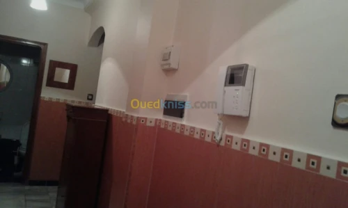 Location Duplex F4 Alger Hydra