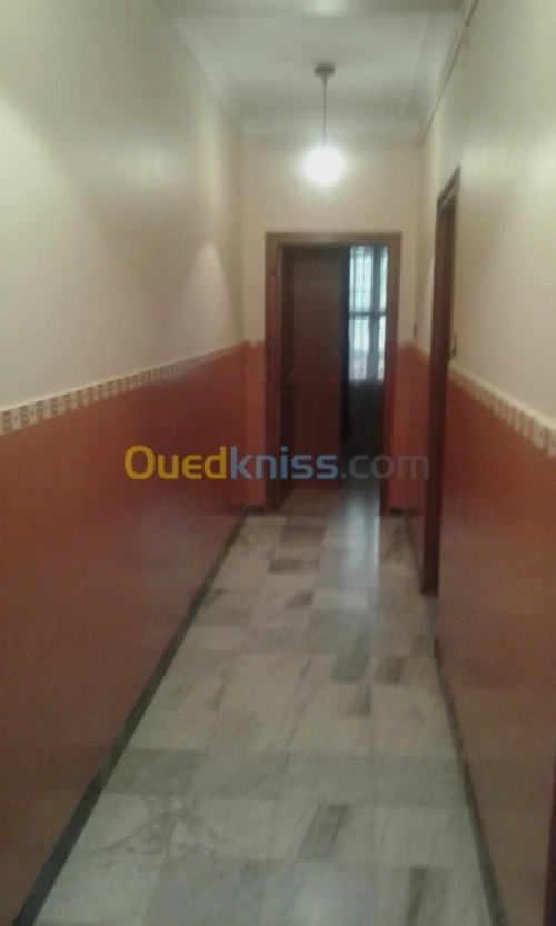 Location Duplex F4 Alger Hydra