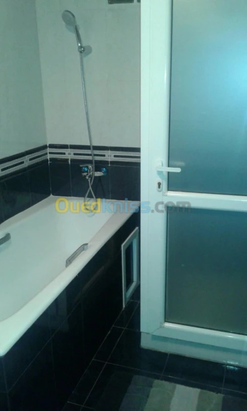 Location Duplex F4 Alger Hydra