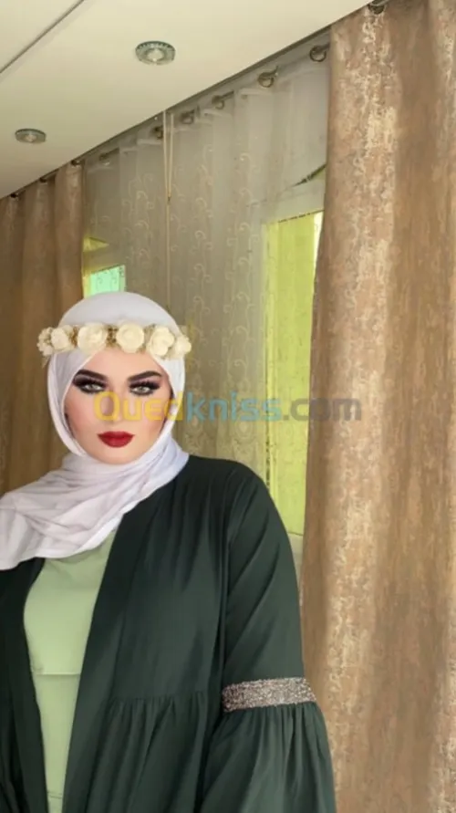 Formatrice de coiffure et maquillage 