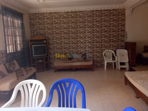 Location vacances Niveau De Villa F4 Ain temouchent Beni saf