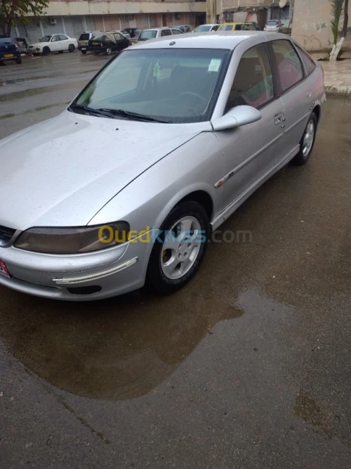 Opel Vectra 2000 