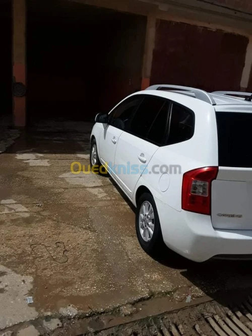 Kia Carens 2011 
