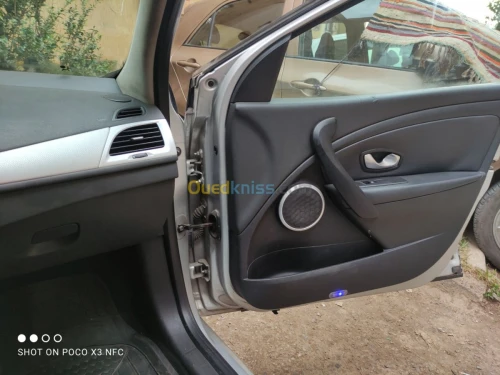 Megan 3  2010 2021 dci