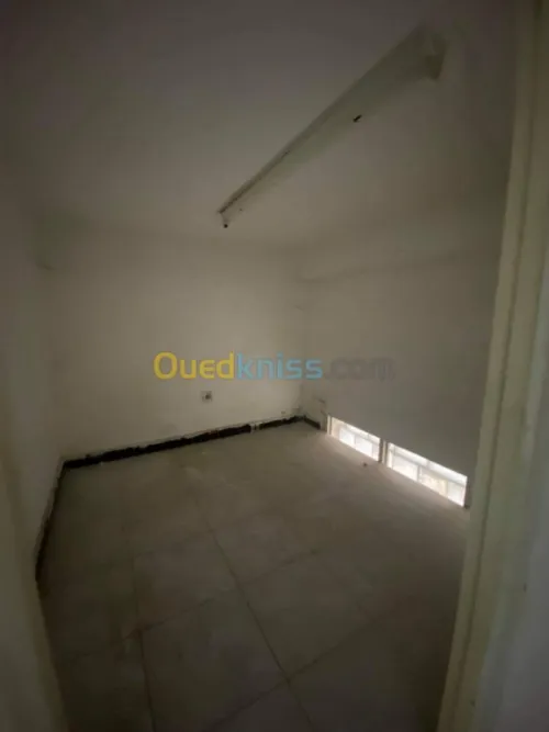 Vente Local Alger Bab ezzouar