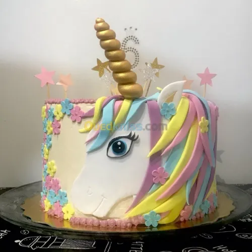 Layer Cake à thème pour anniversaire