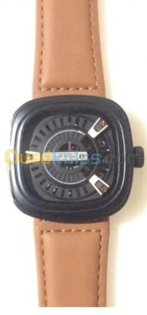 SevenFriday M2-01
