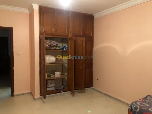 Vente Appartement F4 Alger Bordj el bahri
